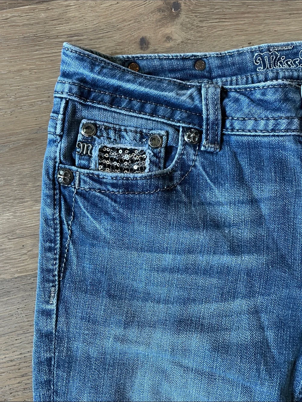 Miss Me Bermuda Shorts Sequin and Rhinestone Embellishments Size 29